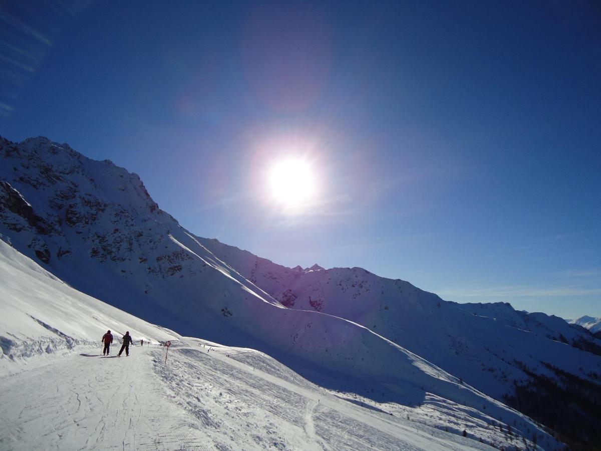 Appartement Schneekristall เฟนเดลส์ ภายนอก รูปภาพ